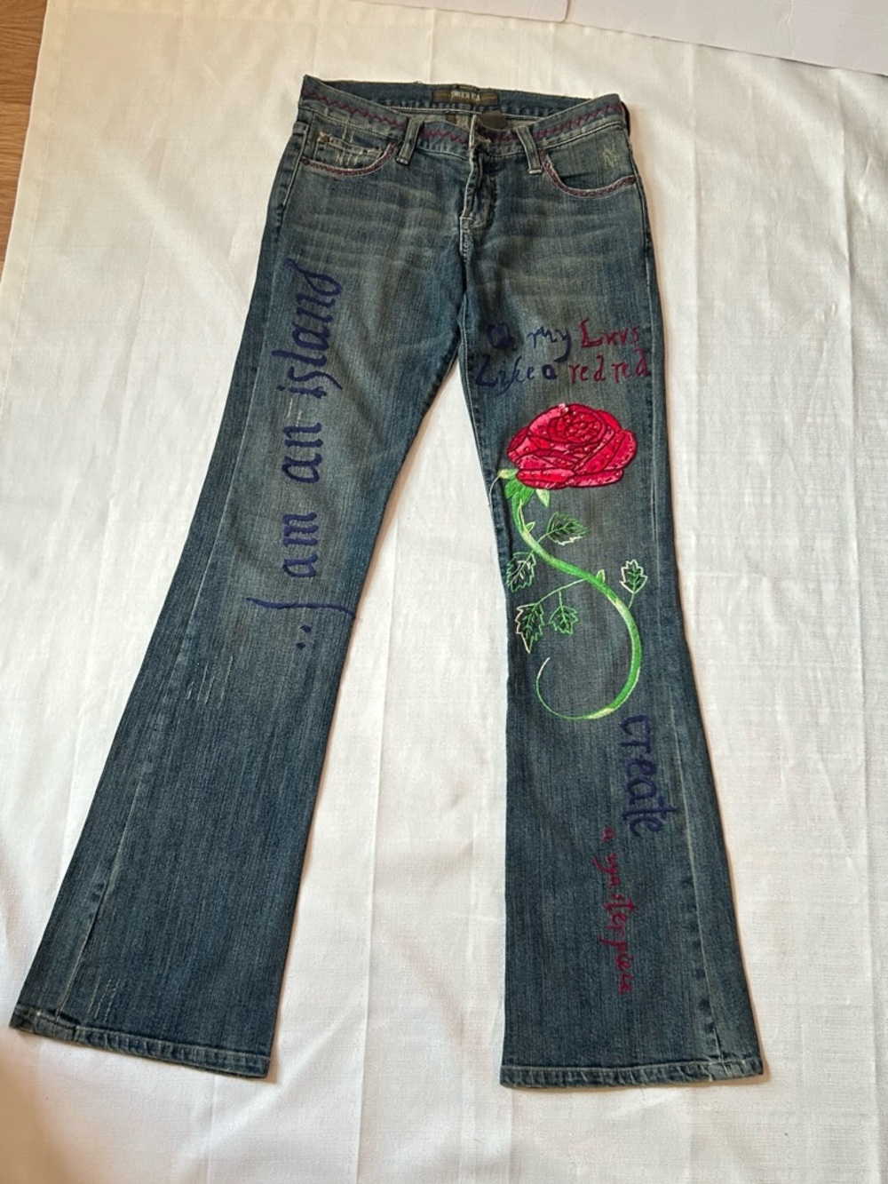 Switch USA Embroidered Jeans Womens 27 Bootcut Y2K Rose Graphic Artistic Denim
